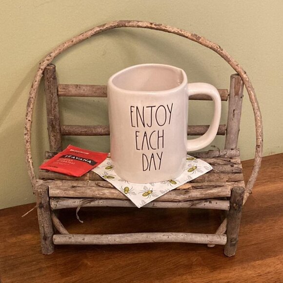 RAE DUNN "ENJOY EACH DAY" MUG - Picture 1 of 4